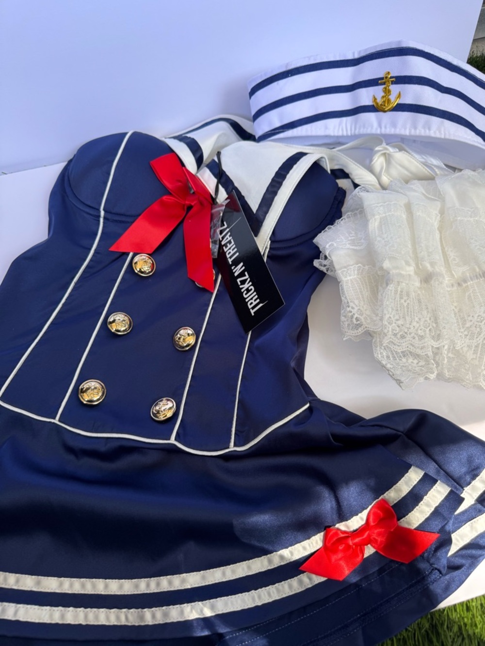 DollsKill sexy sailor Costume - Picture 9 of 11